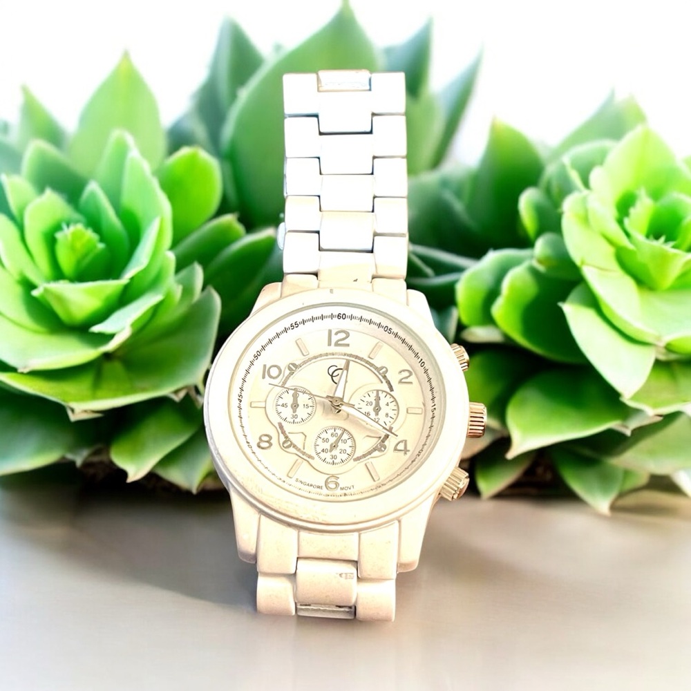 Women’s stainless steel white link bracelet style watch